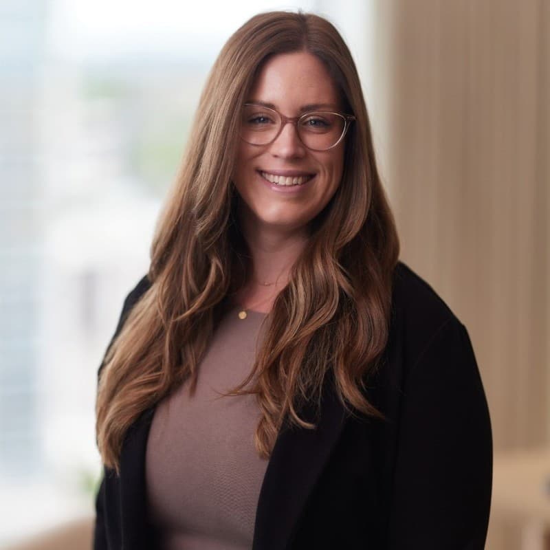 Emily Walters headshot