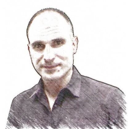 Tal Shalom headshot